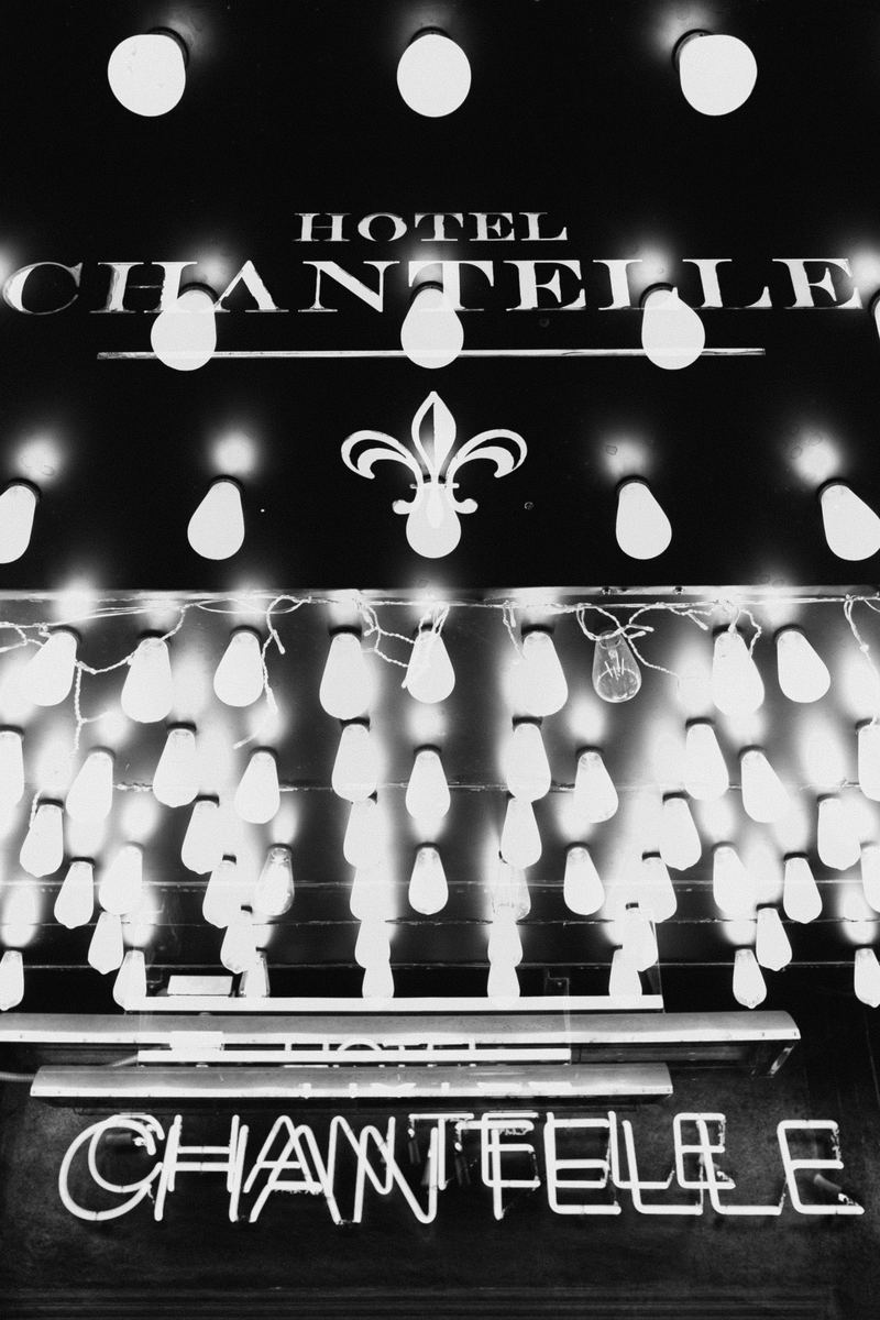 Marquee bulbs in black and white